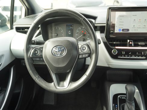 Used 2024 Toyota Corolla SE image 15