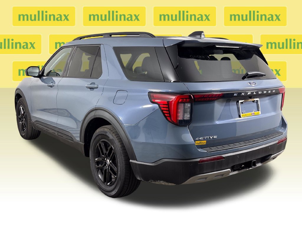 New 2026 Ford Explorer Active w/ Active Comfort Package RWD image 8