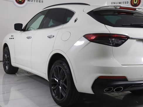Used 2022 Maserati Levante Modena image 22