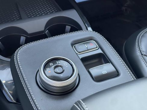 Used 2023 Ford Mustang Mach-E Select RWD image 12