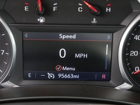 Used 2021 GMC Terrain SLT w/ Infotainment Package II AWD/4WD image 32