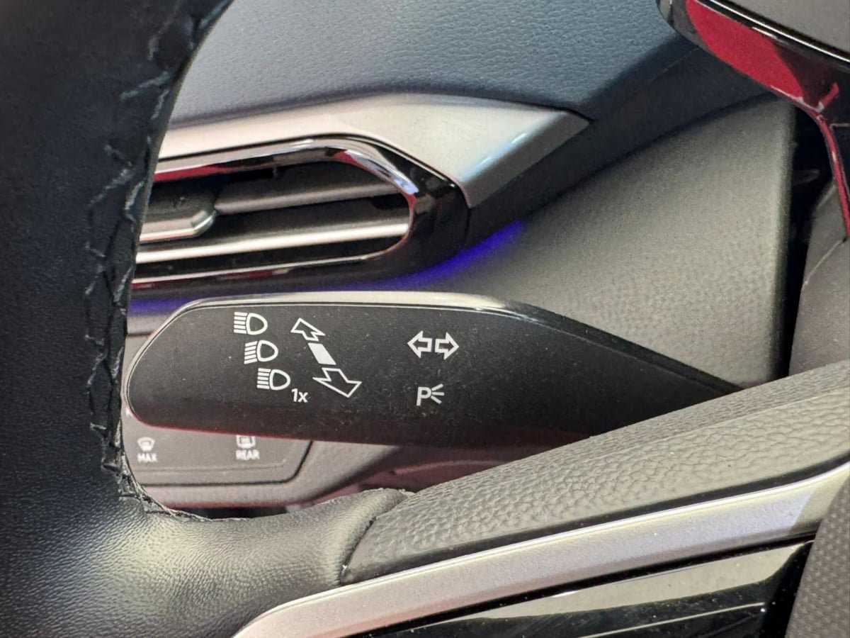 Used 2024 Volkswagen ID.4 S RWD image 27