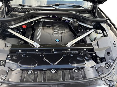 Certified 2023 BMW X5 xDrive40i w/ Premium Package image 11