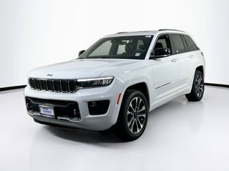 Used 2022 Jeep Grand Cherokee Overland video 1