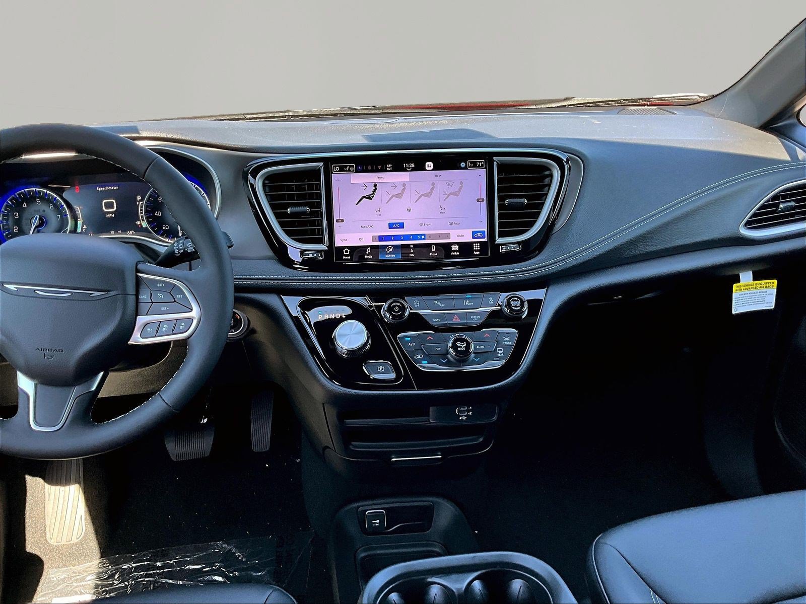 New 2027 Chrysler Pacifica Select w/ Family Tech Group FWD image 11
