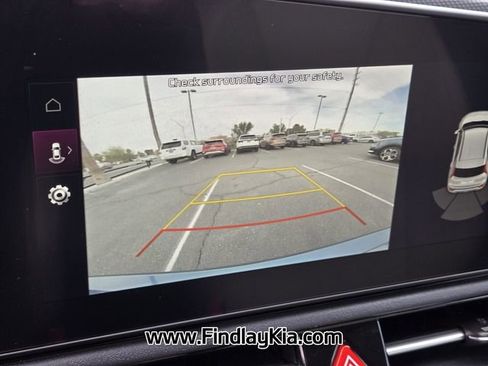 Certified 2025 Kia Niro EX Touring image 26