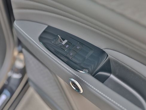 New 2024 Maserati Grecale GT image 39