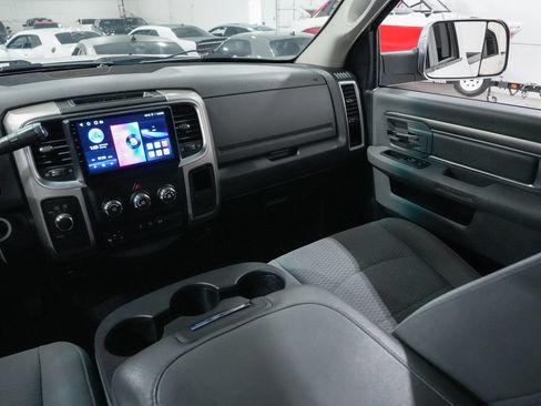 Used 2018 RAM 2500 SLT AWD/4WD image 21