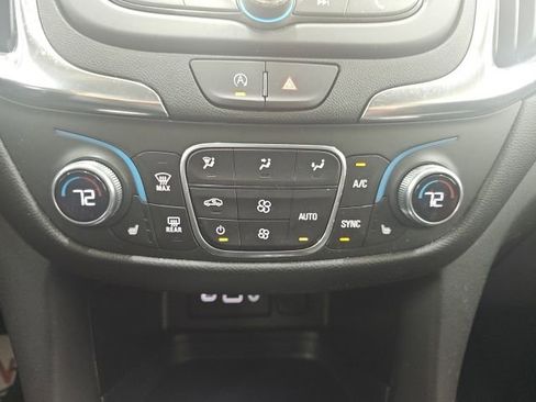 Used 2024 Chevrolet Equinox LT w/ LPO, Floor Liner Package FWD image 9