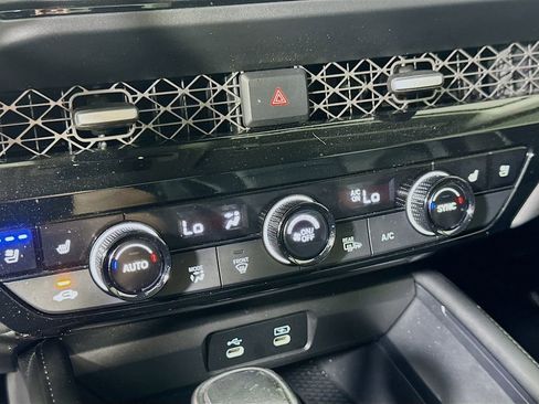 Used 2024 Honda Accord Touring image 27