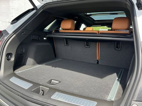 New 2026 Cadillac XT5 Premium Luxury image 19