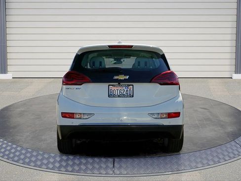 Used 2019 Chevrolet Bolt LT FWD image 6