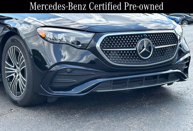Certified 2025 Mercedes-Benz E 350 4MATIC Sedan image 2
