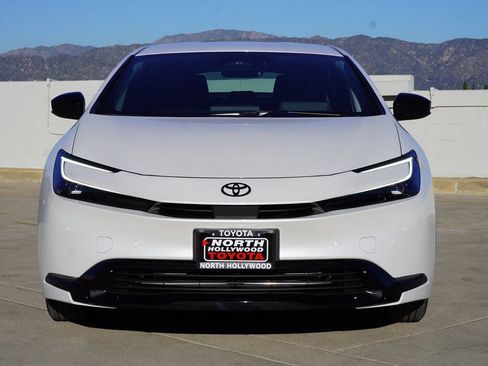 New 2026 Toyota Prius Plug-In Hybrid image 2