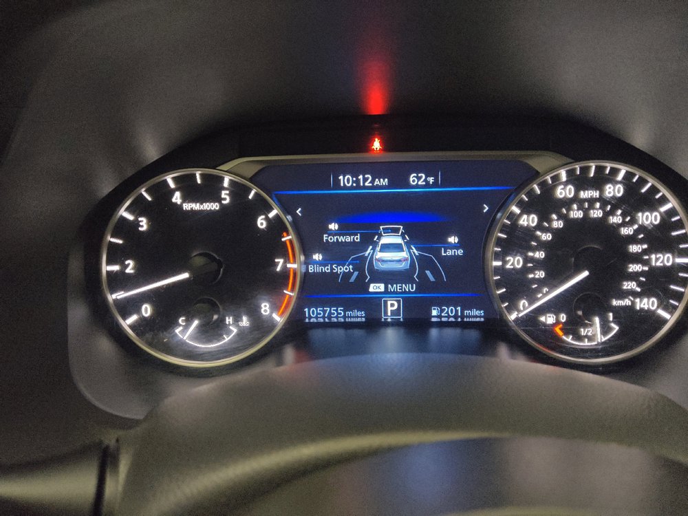 Used 2024 Nissan Altima 2.5 SV AWD/4WD image 23