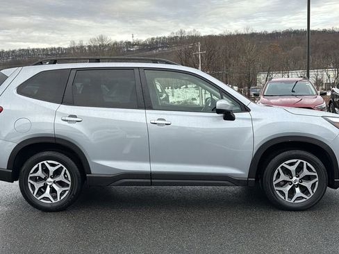 Certified 2023 Subaru Forester Premium image 2