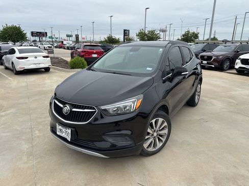 Used 2018 Buick Encore Preferred FWD image 1