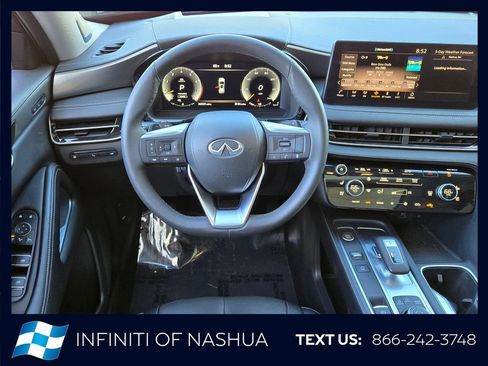 Certified 2023 INFINITI QX60 Luxe w/ Vision Package AWD/4WD image 10