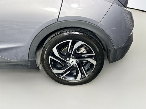 Used 2023 Chevrolet Bolt LT image 11