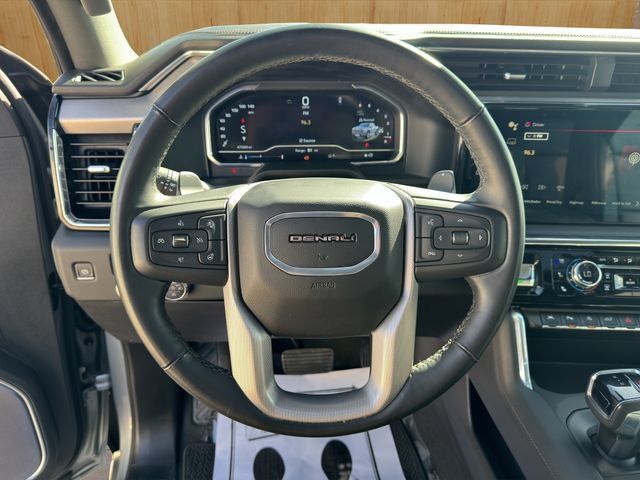 Used 2025 GMC Sierra 1500 Denali w/ Technology Package AWD/4WD image 10