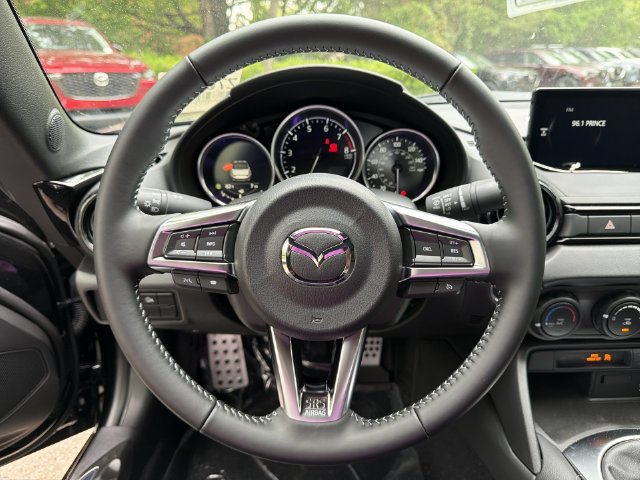 New 2026 MAZDA MX-5 Miata Club w/ Interior Package RWD image 14