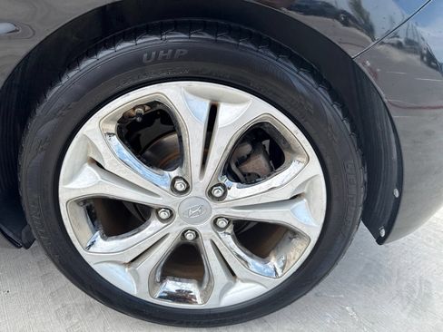 Used 2013 Hyundai Elantra GT w/ Style Pkg FWD image 12