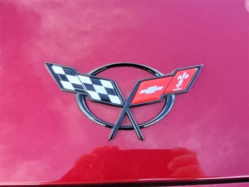 Used 2000 Chevrolet Corvette Convertible w/ Memory Pkg image 32