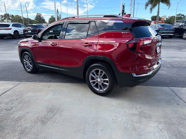 Used 2023 GMC Terrain SLT w/ Tech Package FWD image 6