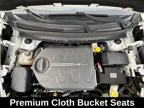 Used 2015 Jeep Cherokee Latitude image 12