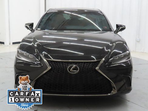 Used 2024 Lexus ES 300h F Sport w/ Accessory Package (Z2) FWD image 9