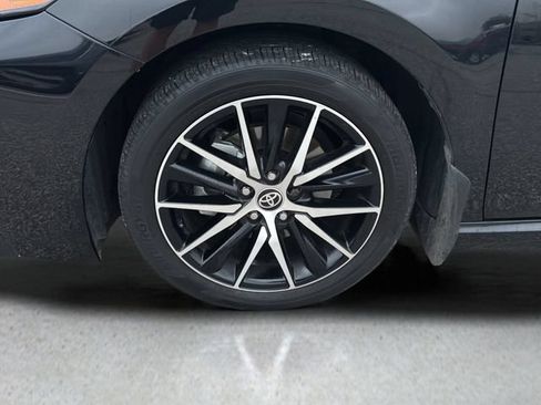 Used 2021 Toyota Camry SE w/ Audio Upgrade Package FWD image 10
