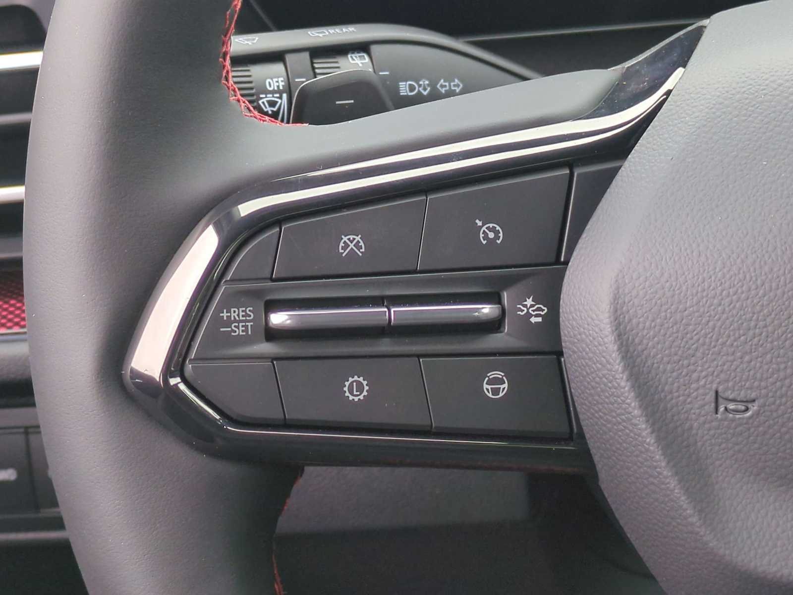 New 2026 Chevrolet Traverse RS AWD/4WD image 15