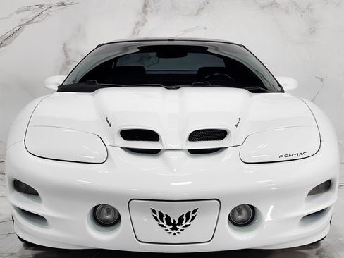 Used 2002 Pontiac Firebird Formula image 19