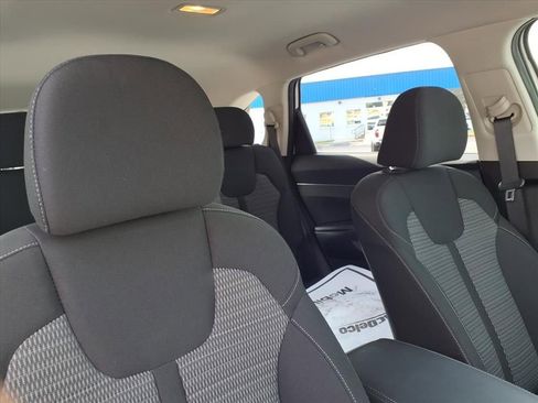 Used 2023 Kia Sorento LX FWD image 27