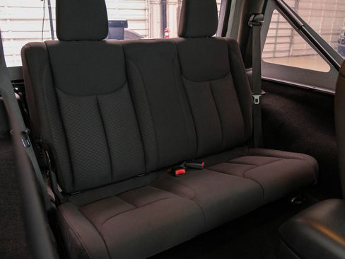 Used 2013 Jeep Wrangler Sport image 33