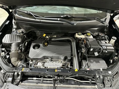 Used 2024 Chevrolet Equinox LT image 17