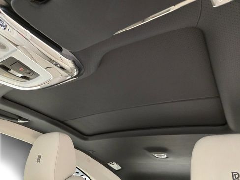 Certified 2016 Rolls-Royce Wraith RWD image 19