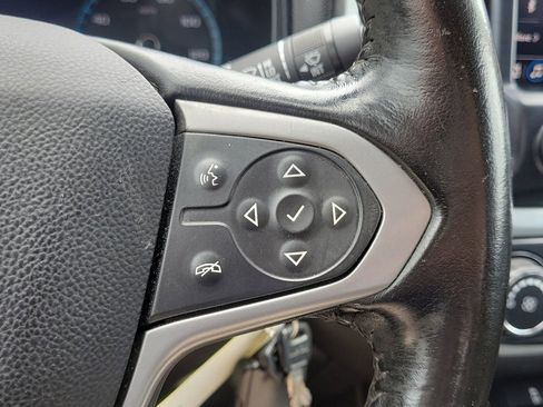 Used 2020 Chevrolet Colorado LT w/ Safety Package RWD image 22
