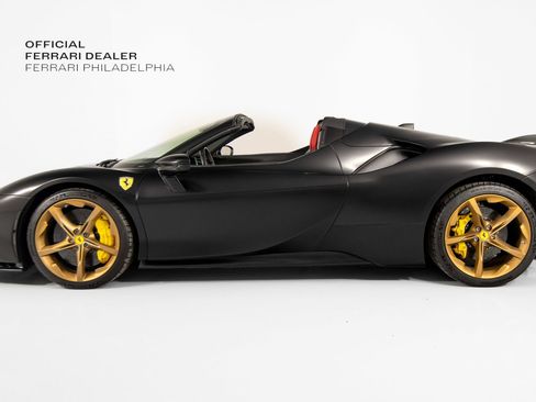 Certified 2024 Ferrari SF90 Spider AWD/4WD image 5
