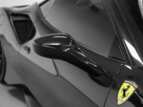 Certified 2020 Ferrari 488 Pista Coupe RWD image 12