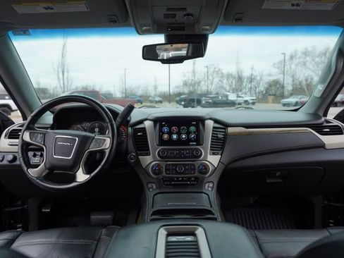 Used 2016 GMC Yukon Denali image 27