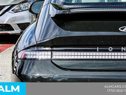 Used 2024 Hyundai Ioniq 6 SEL image 14