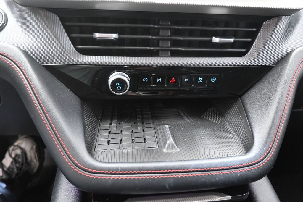 Used 2025 Ford Explorer ST RWD image 9