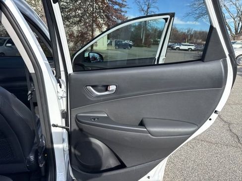 Certified 2023 Hyundai Kona Limited w/ Cargo Package image 32
