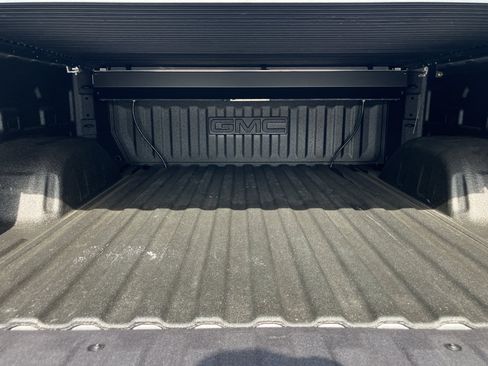 Used 2025 GMC Sierra 1500 AT4X AWD/4WD image 8