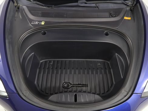 Used 2020 Tesla Model 3 Standard Range image 20