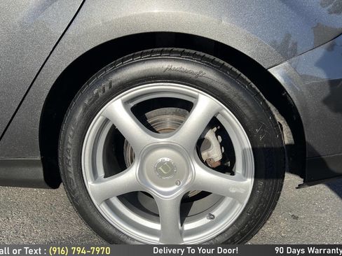 Used 2017 Ford Focus Titanium image 10