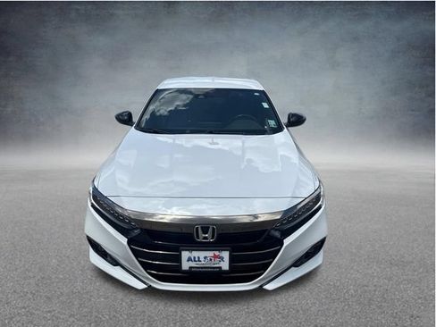 Used 2022 Honda Accord Sport image 2