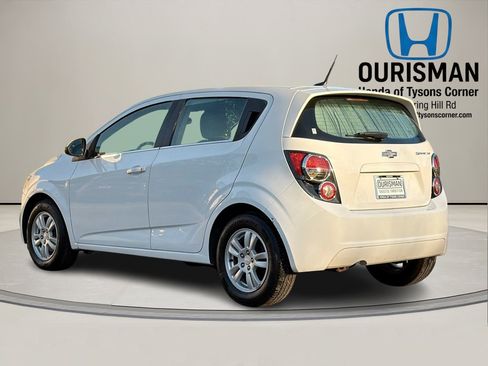 Used 2014 Chevrolet Sonic LT image 4