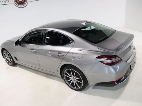 Used 2023 Genesis G70 2.0T AWD/4WD image 11